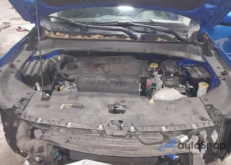 2018 Jeep Compass Latitude 4X4 z USA, uszkodzony, nr VIN 3C4NJDBBXJT202289